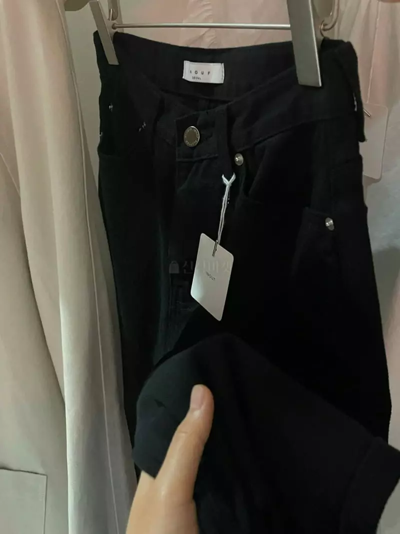 Flutter - Korean Women Fashion - #romanticstyle - Fold Black Jeans - 3