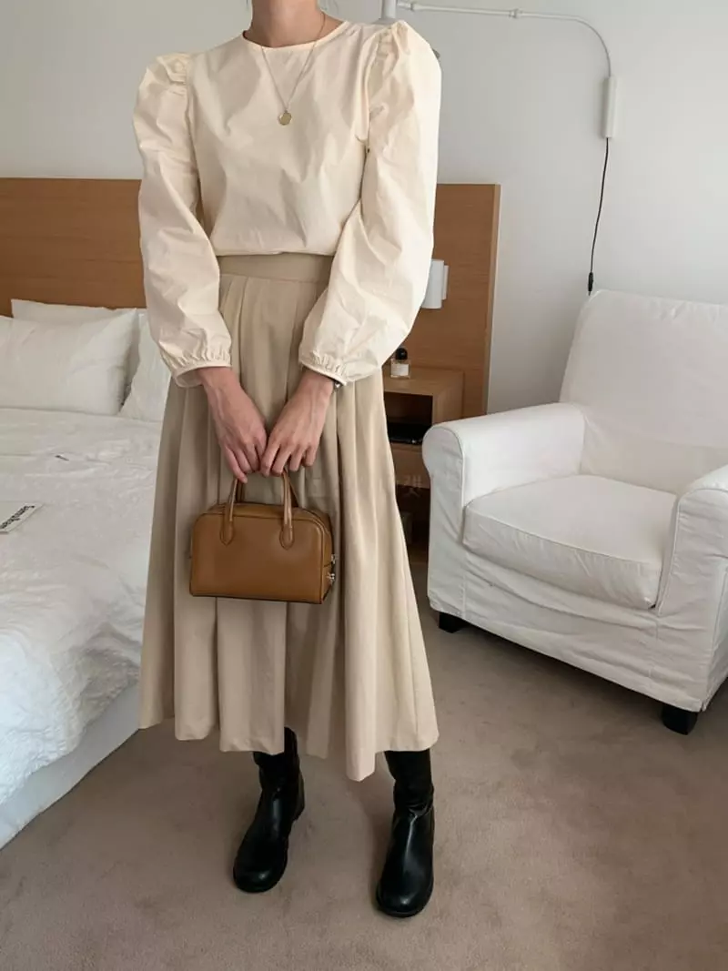 Flutter - Korean Women Fashion - #thatsdarling - Margarine Puff Blouse - 9