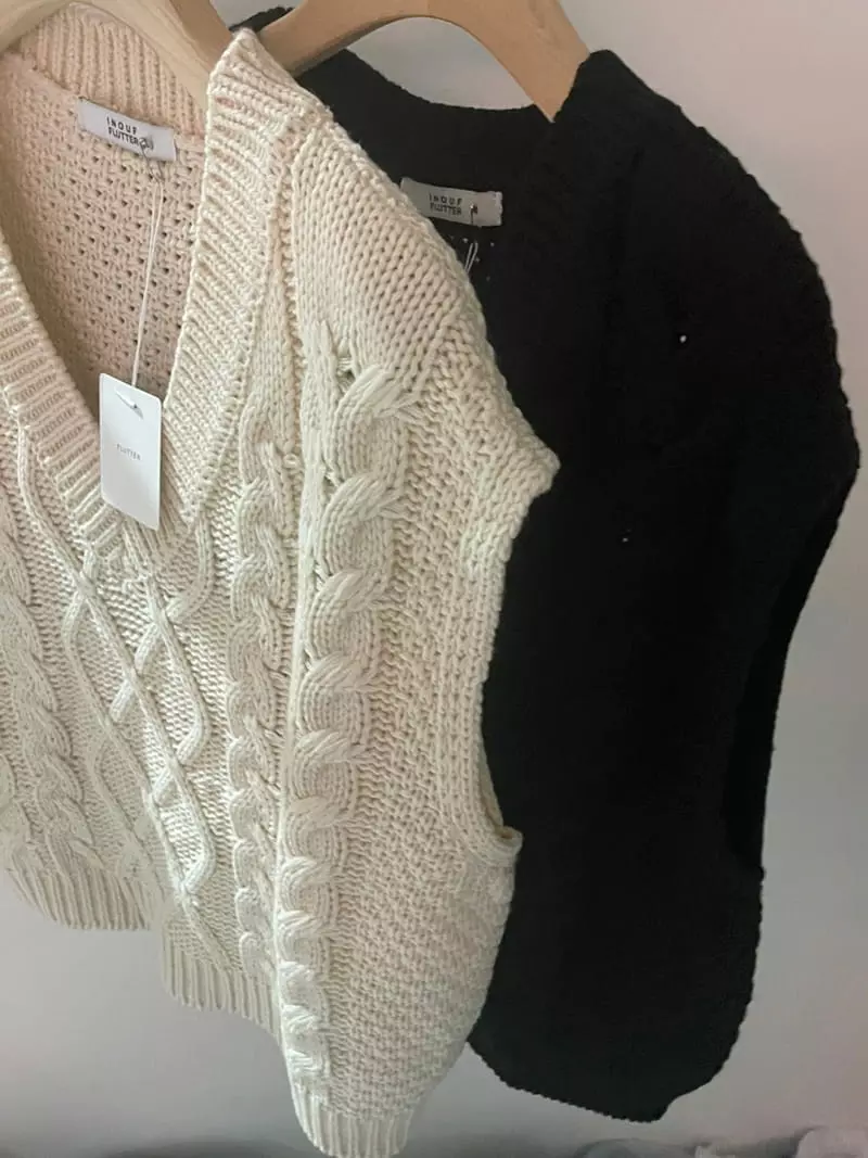 Flutter - Korean Women Fashion - #momslook - Scorn Twist Vest - 4