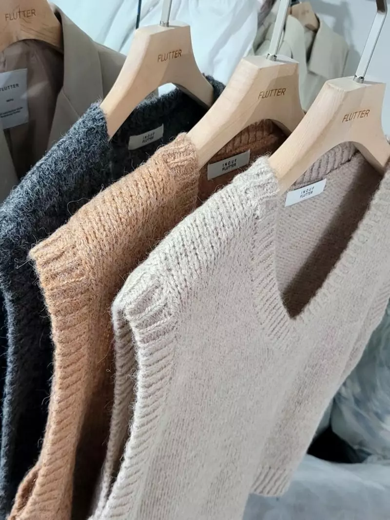 Flutter - Korean Women Fashion - #womensfashion - Alpaca Vest - 2