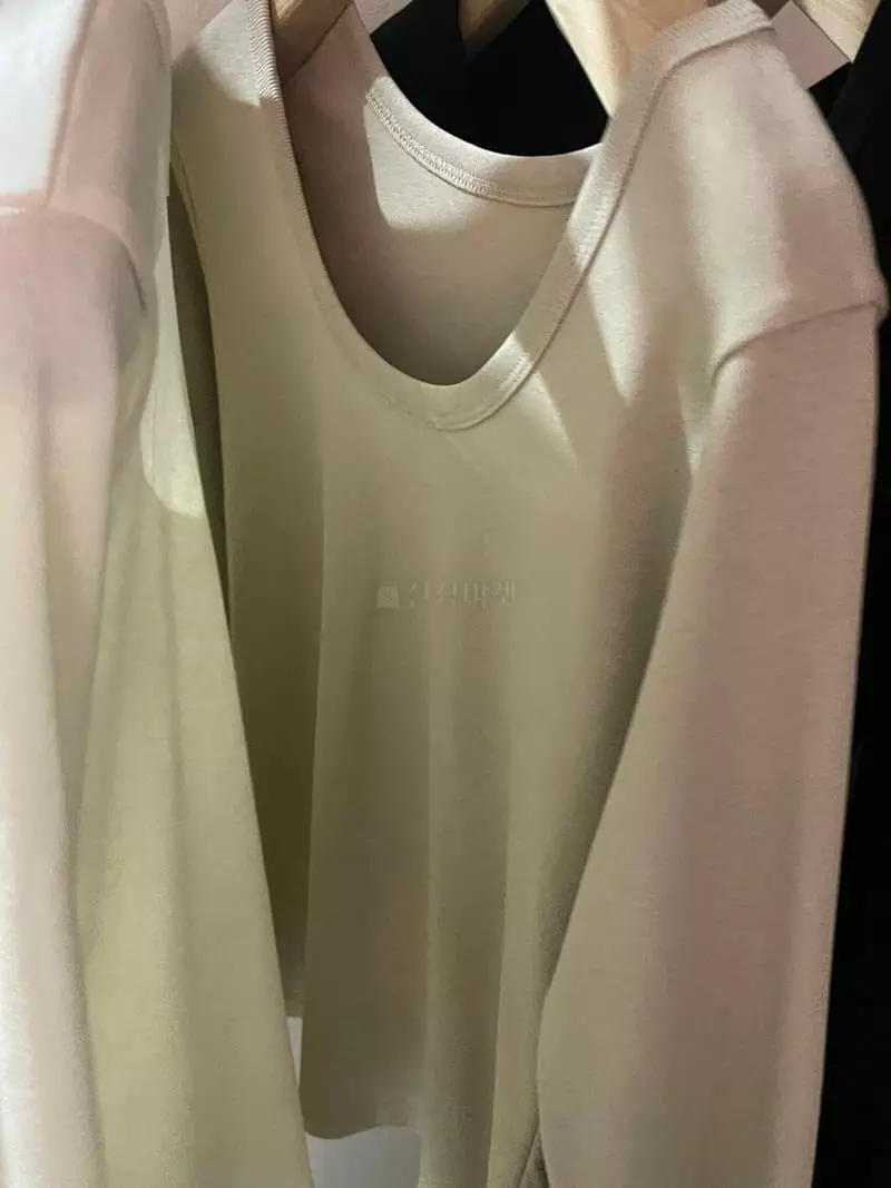 Flutter - Korean Women Fashion - #womensfashion - Butter Tee - 2
