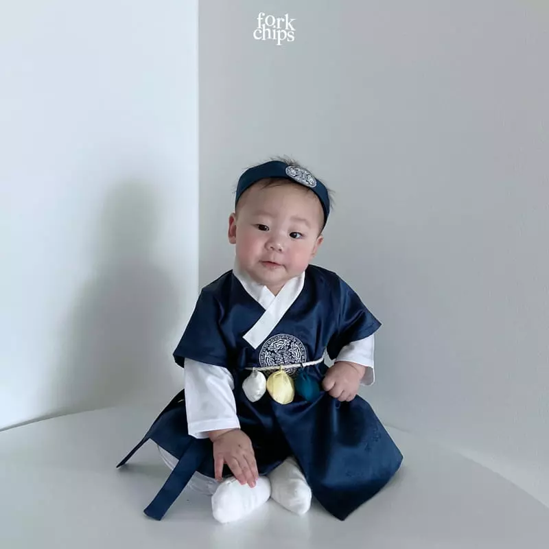 Fork Chips - Korean Baby Fashion - #babylifestyle - New Girl Hanbok - 2