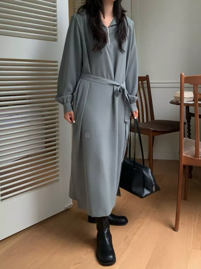 Fre - Korean Women Fashion - #momslook - Collar Zip-up One-piece - 3