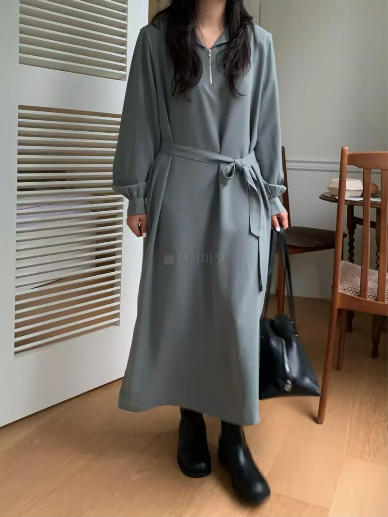 Fre - Korean Women Fashion - #momslook - Collar Zip-up One-piece - 4