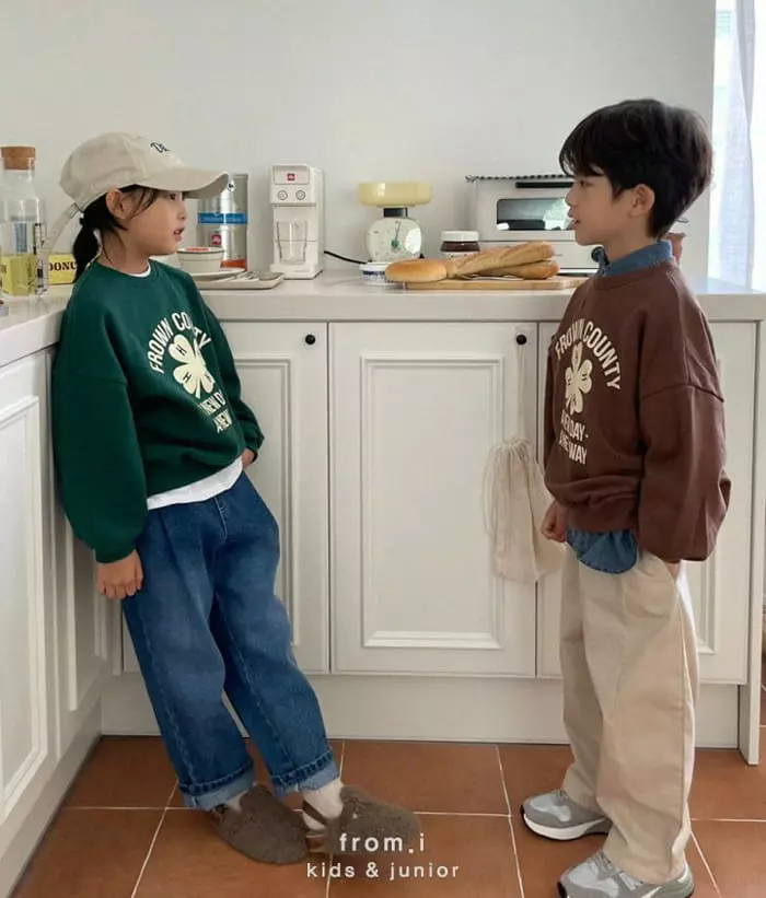 From I - Korean Children Fashion - #kidsshorts - Clover Sweatshirt - 11