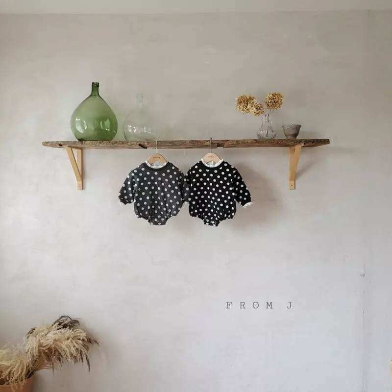 From J - Korean Baby Fashion - #babyboutique - Jacquard Dot Bodysuit