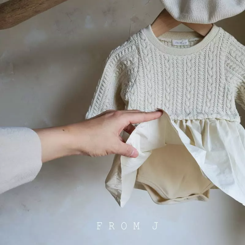 From J - Korean Baby Fashion - #babyboutique - Twist Bodysuit - 11