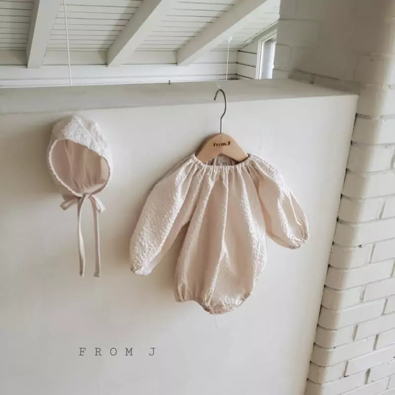 From J - Korean Baby Fashion - #babyclothing - Embo Balloon Bodysuit