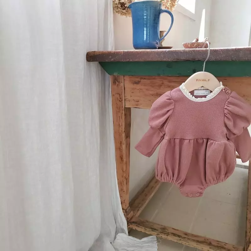 From J - Korean Baby Fashion - #babygirlfashion - Lace Waffle Bodysuit - 4
