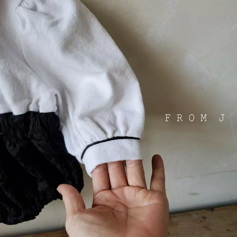 From J - Korean Baby Fashion - #babywear - Pintuck Bodysuit - 4