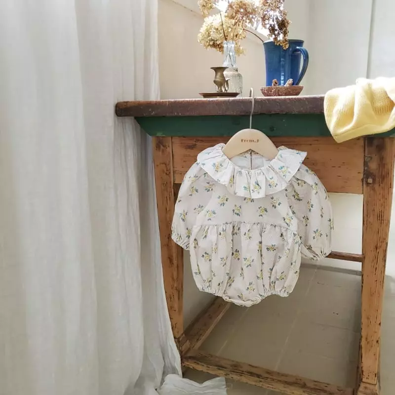 From J - Korean Baby Fashion - #onlinebabyboutique - Vely Frill bOdysuit - 7
