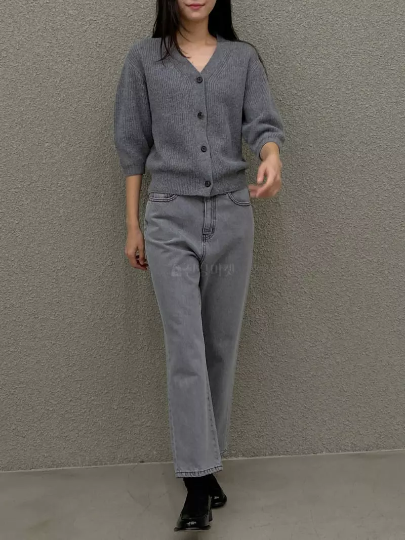 Gallery - Korean Women Fashion - #womensfashion - Light Gray Jeans