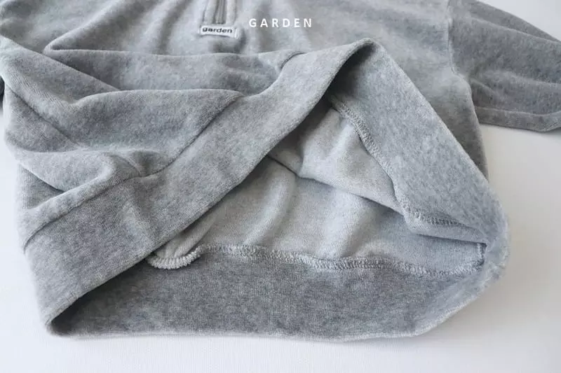 Garden - Korean Children Fashion - #toddlerclothing - Velvet Half Open Tee - 10