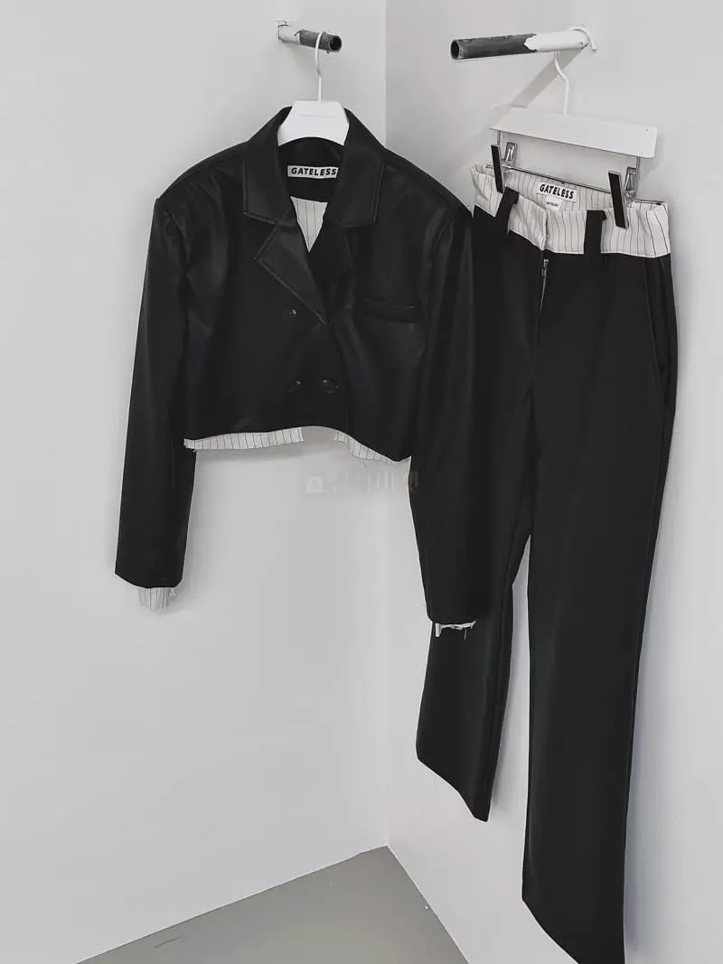 Gateless - Korean Women Fashion - #momslook - Like Leather Set - 11