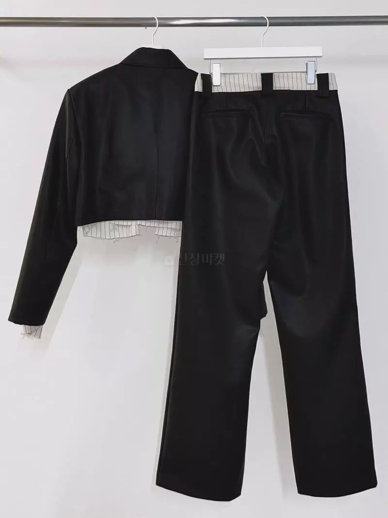 Gateless - Korean Women Fashion - #womensfashion - Like Leather Set - 10