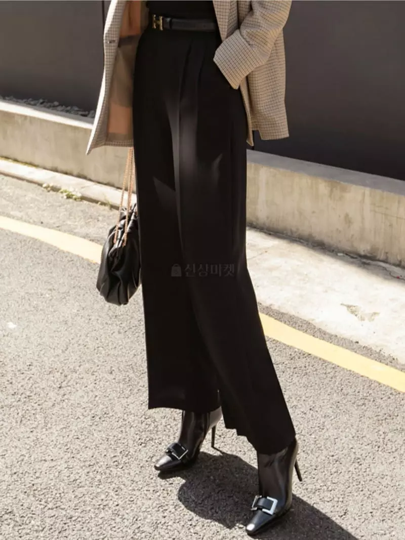 Gratia - Korean Women Fashion - #momslook - Labang Wide Pants - 11