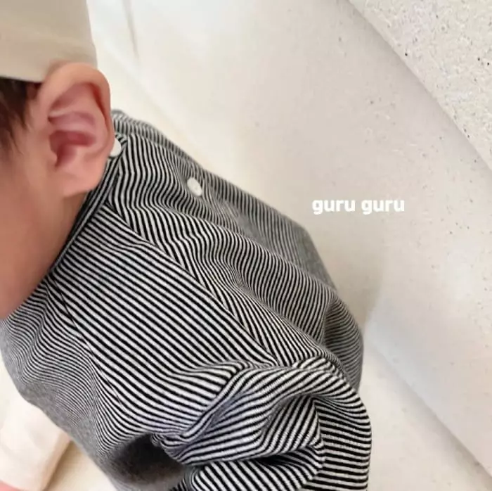 Guru Guru - Korean Baby Fashion - #babyoninstagram - Beachu Tee - 5