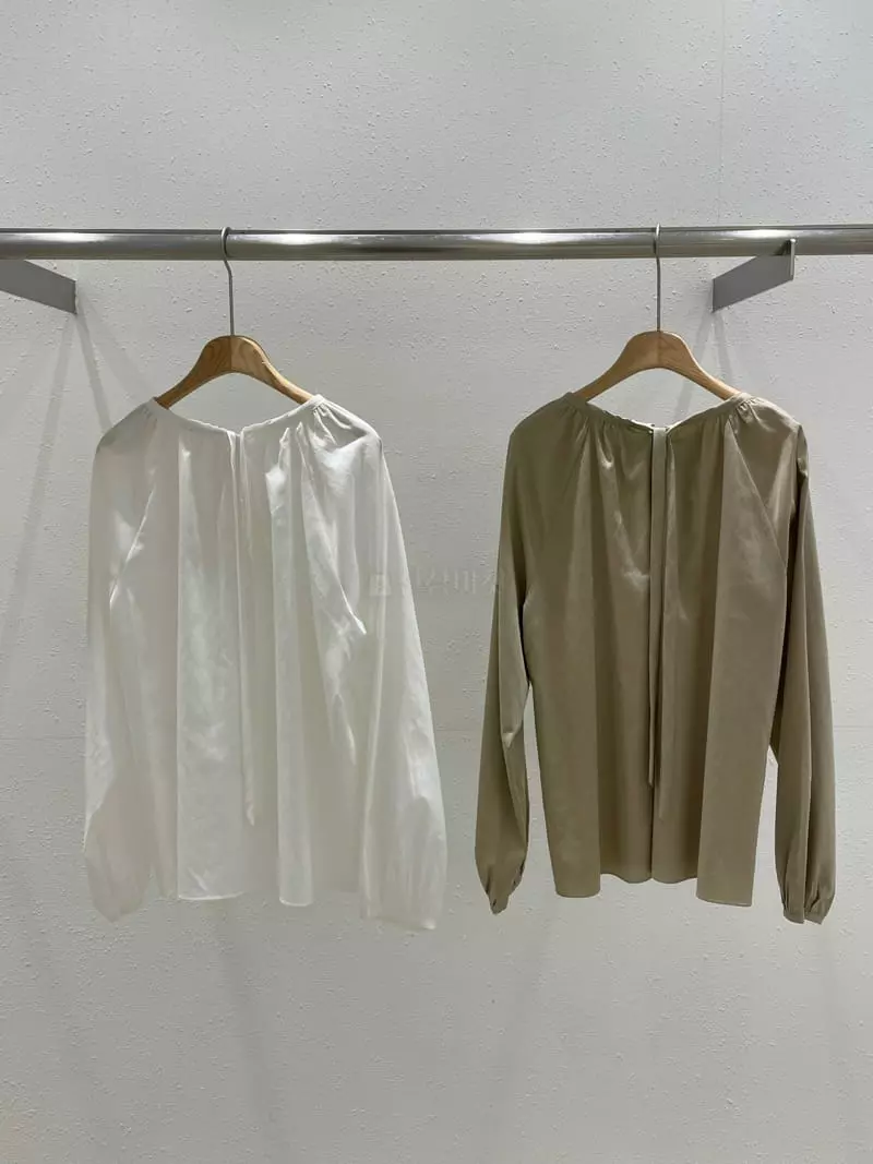 Hautte - Korean Women Fashion - #momslook - Tie Shirring Blouse - 3