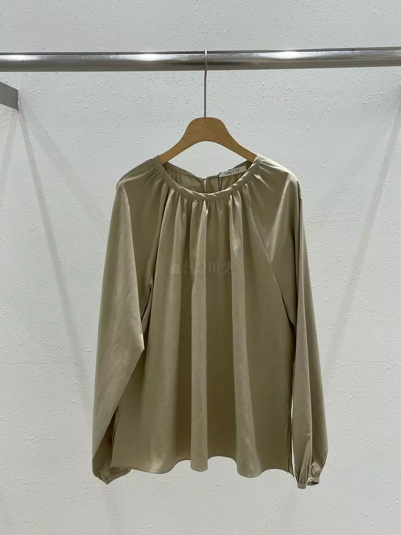 Hautte - Korean Women Fashion - #momslook - Tie Shirring Blouse - 7