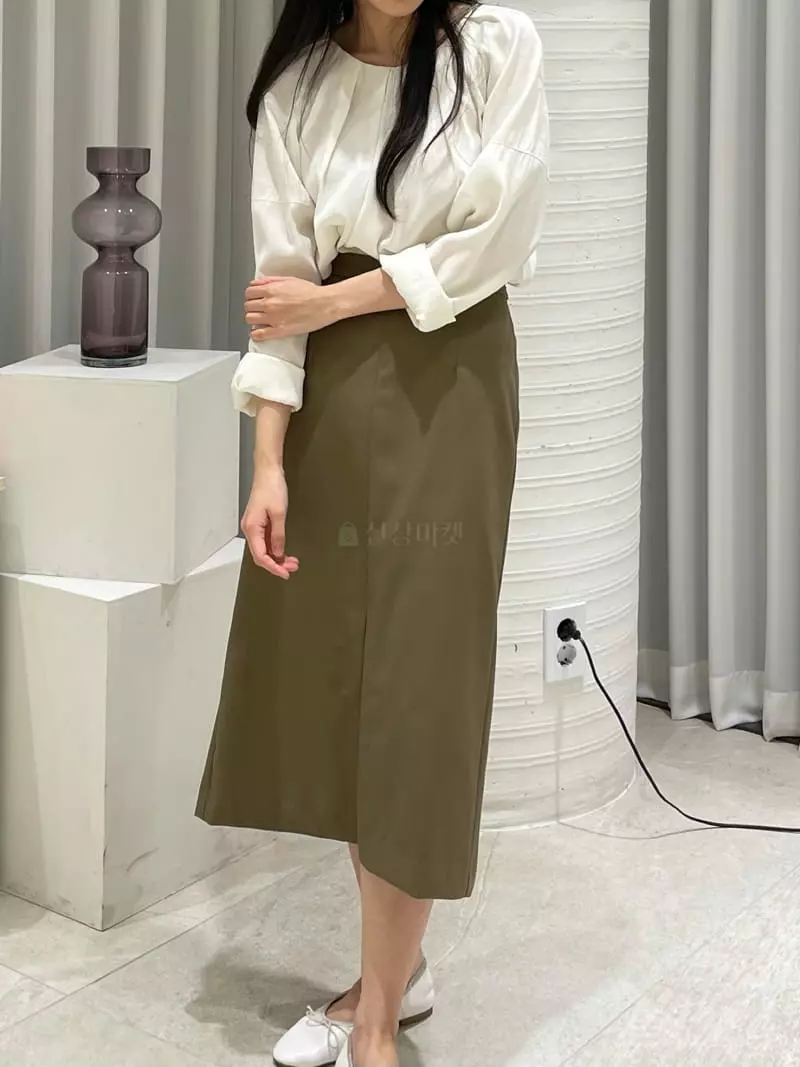 Hautte - Korean Women Fashion - #thelittlethings - Praha Blouse - 5