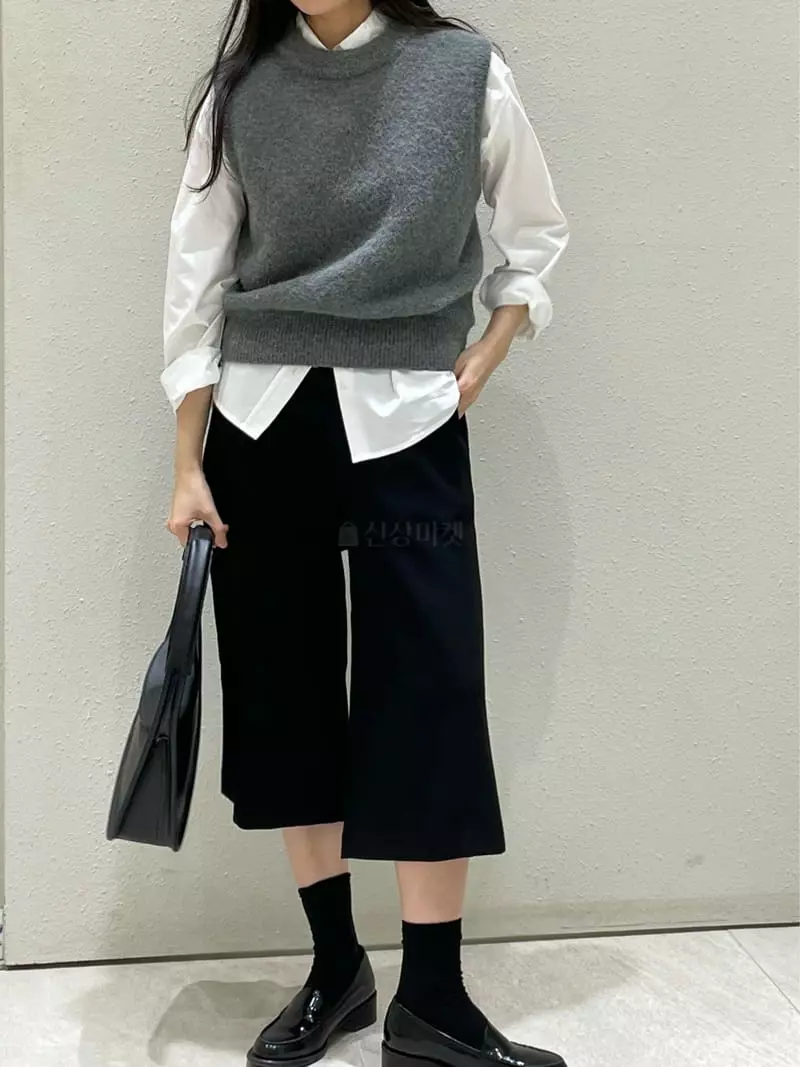Hautte - Korean Women Fashion - #momslook - Alpaca Vest - 4