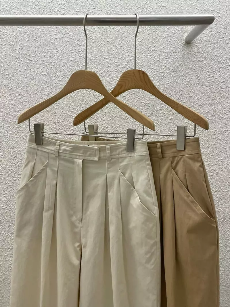 Hautte - Korean Women Fashion - #momslook - Bread Pants - 4