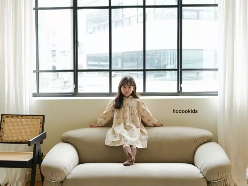 Hodoo - Korean Children Fashion - #fashionkids - Circle Flower One-piece - 6