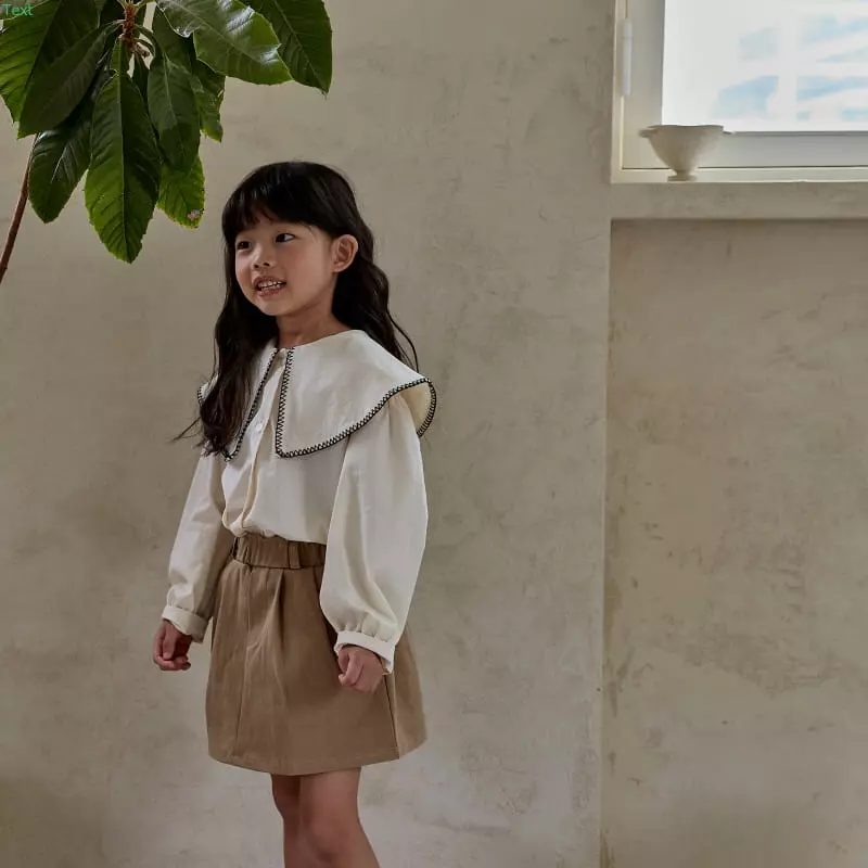 Honeybee - Korean Children Fashion - #designkidswear - Collar Blouse - 6