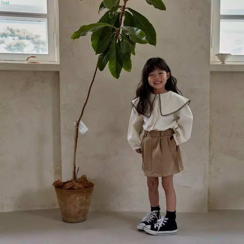 Honeybee - Korean Children Fashion - #kidsshorts - Collar Blouse - 9