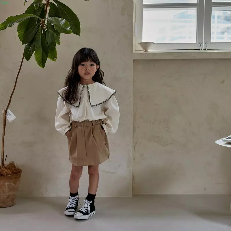 Honeybee - Korean Children Fashion - #kidsstore - Collar Blouse - 10