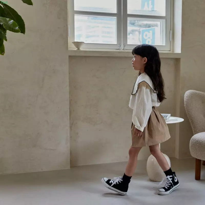 Honeybee - Korean Children Fashion - #stylishchildhood - Collar Blouse - 3