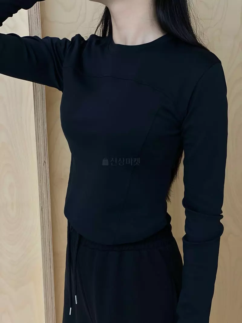 Howl - Korean Women Fashion - #momslook - Short Stitch Longsleeve Tee - 5