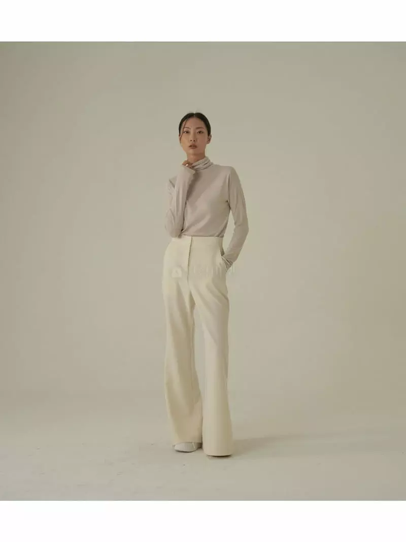 Howl - Korean Women Fashion - #momslook - Basic Incision Turtleneck Tee - 6