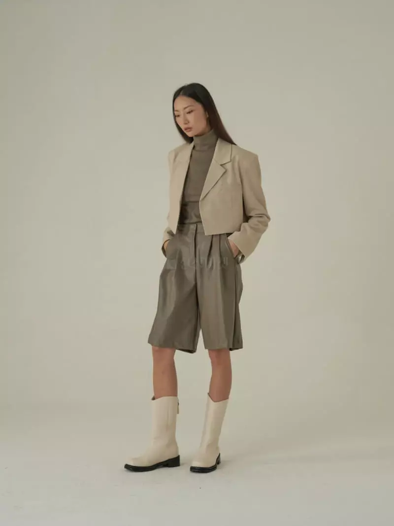Howl - Korean Women Fashion - #womensfashion - Smile Leather Pants - 3