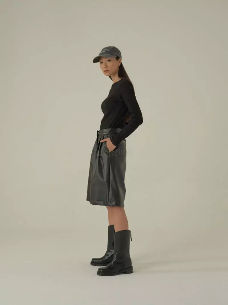 Howl - Korean Women Fashion - #womensfashion - Smile Leather Pants - 7