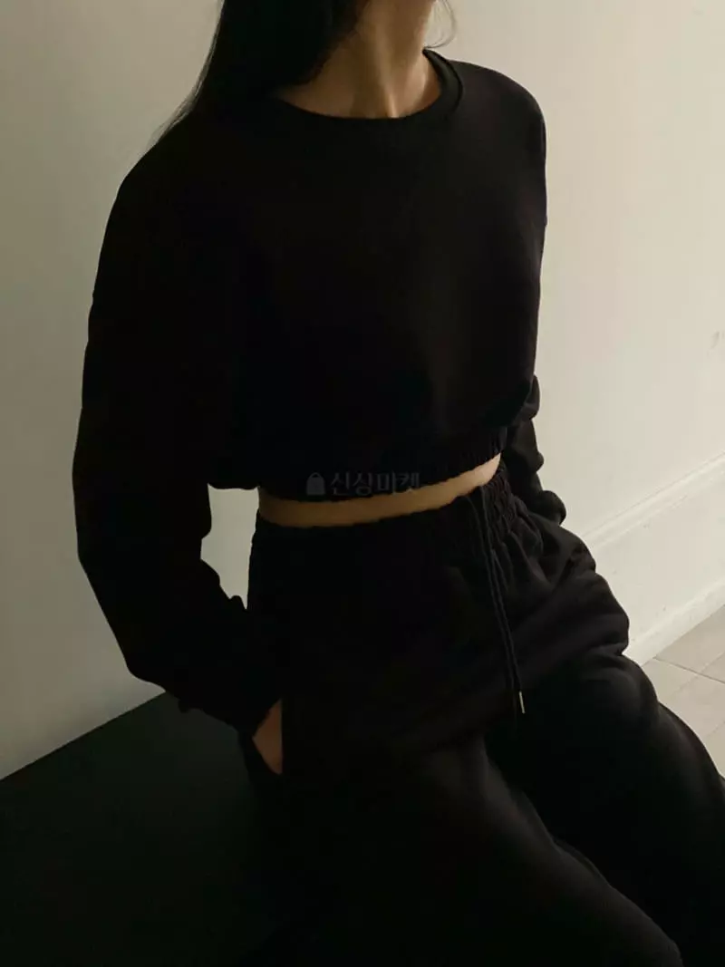 Howl - Korean Women Fashion - #womensfashion - Soft Crop Sweatshirt - 7