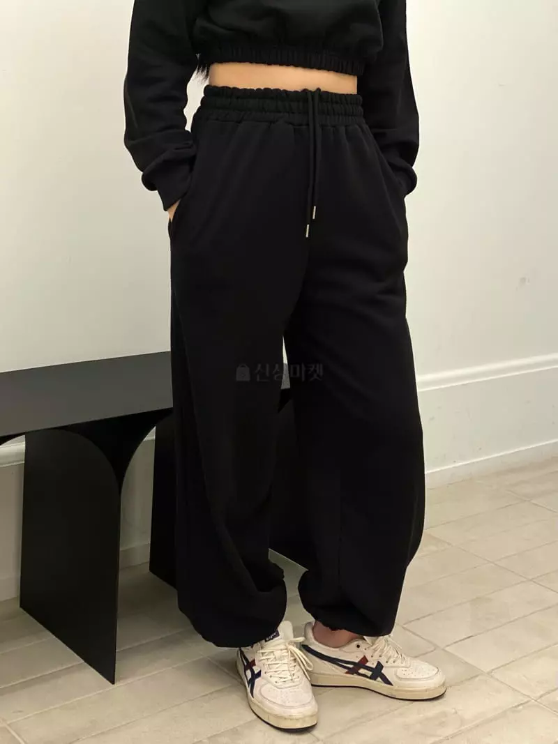 Howl - Korean Women Fashion - #womensfashion - Soft Jogger Pants - 8