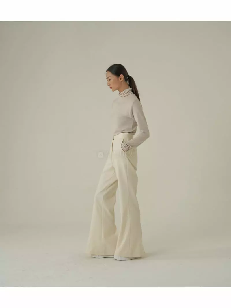 Howl - Korean Women Fashion - #womensfashion - Basic Incision Turtleneck Tee - 7
