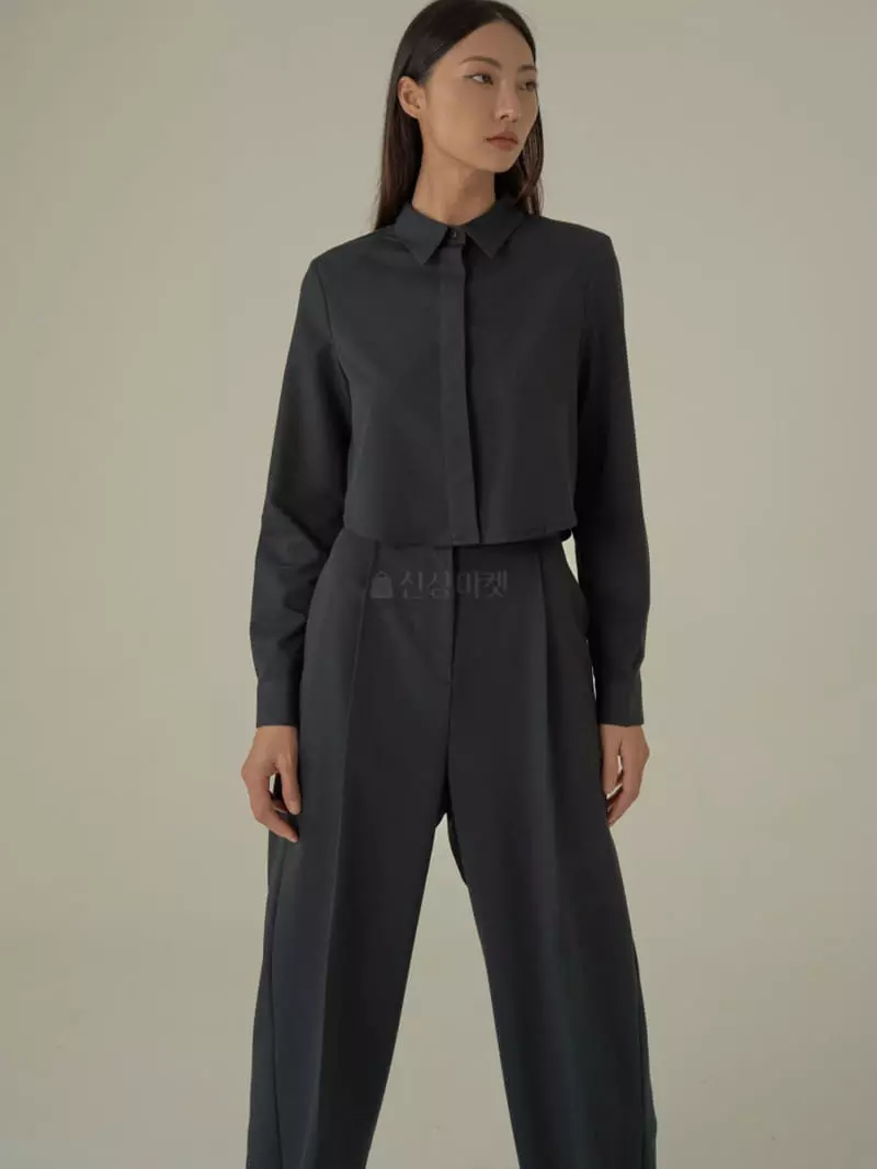 Howl - Korean Women Fashion - #womensfashion - Mona Crop Blouse - 8