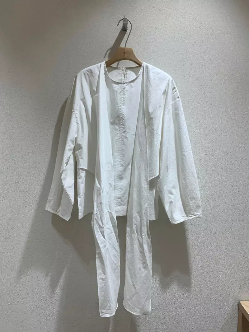 Hue - Korean Women Fashion - #womensfashion - Ribbon Blouse - 4