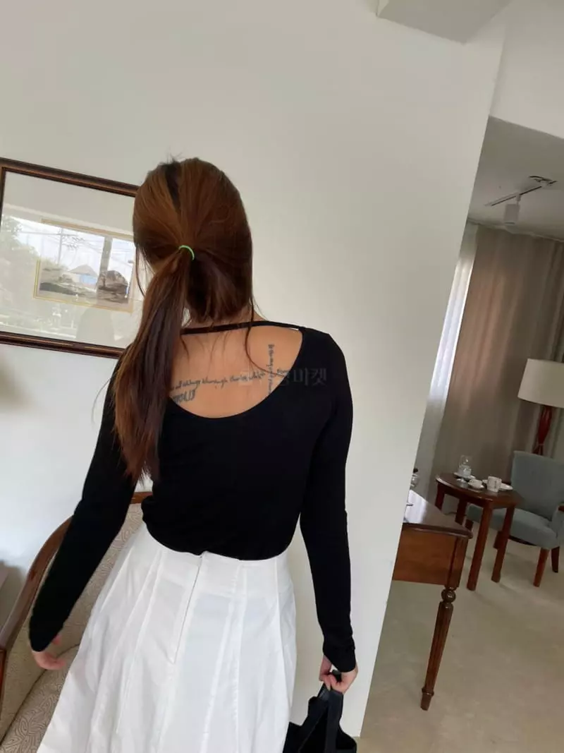 Hue - Korean Women Fashion - #womensfashion - Piping Tee - 4
