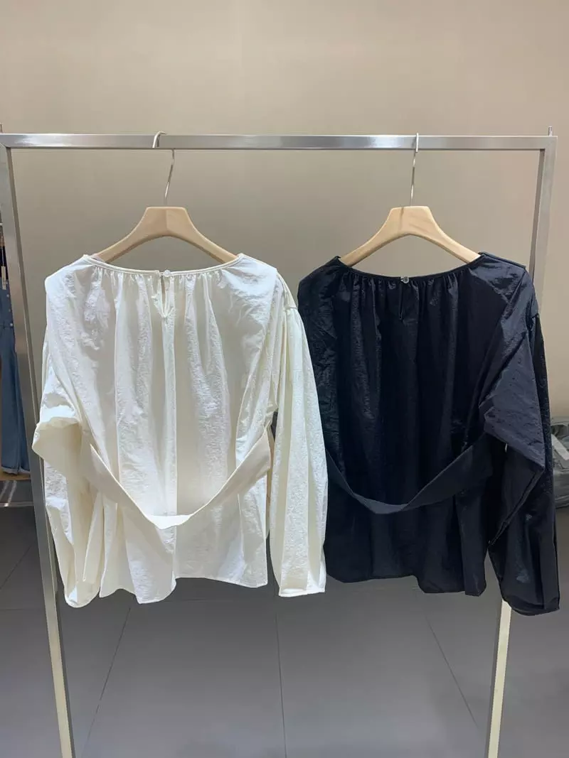 Hue - Korean Women Fashion - #momslook - Dear Blouse