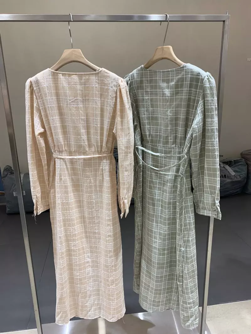 Hue - Korean Women Fashion - #pursuepretty - Pintuck One-piece