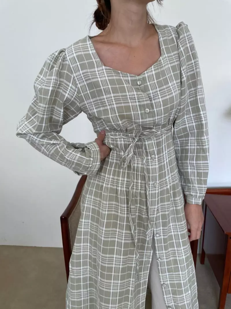 Hue - Korean Women Fashion - #romanticstyle - Pintuck One-piece - 3
