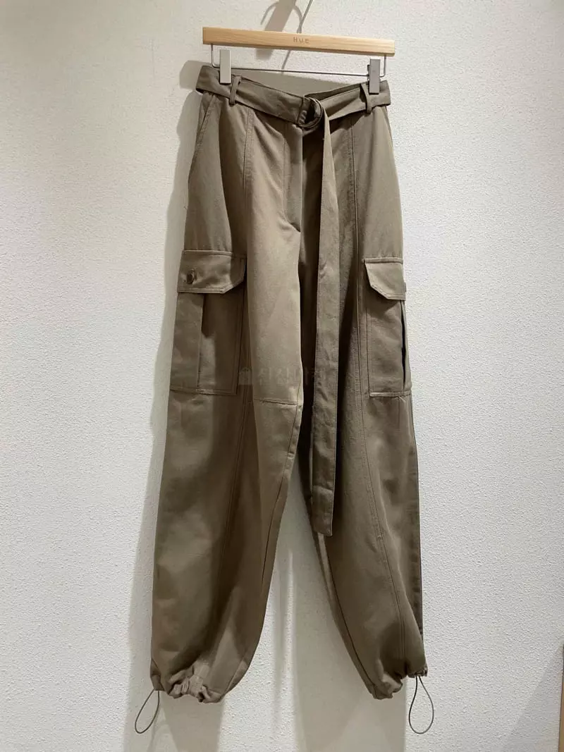 Hue - Korean Women Fashion - #romanticstyle - cargo Pants - 2