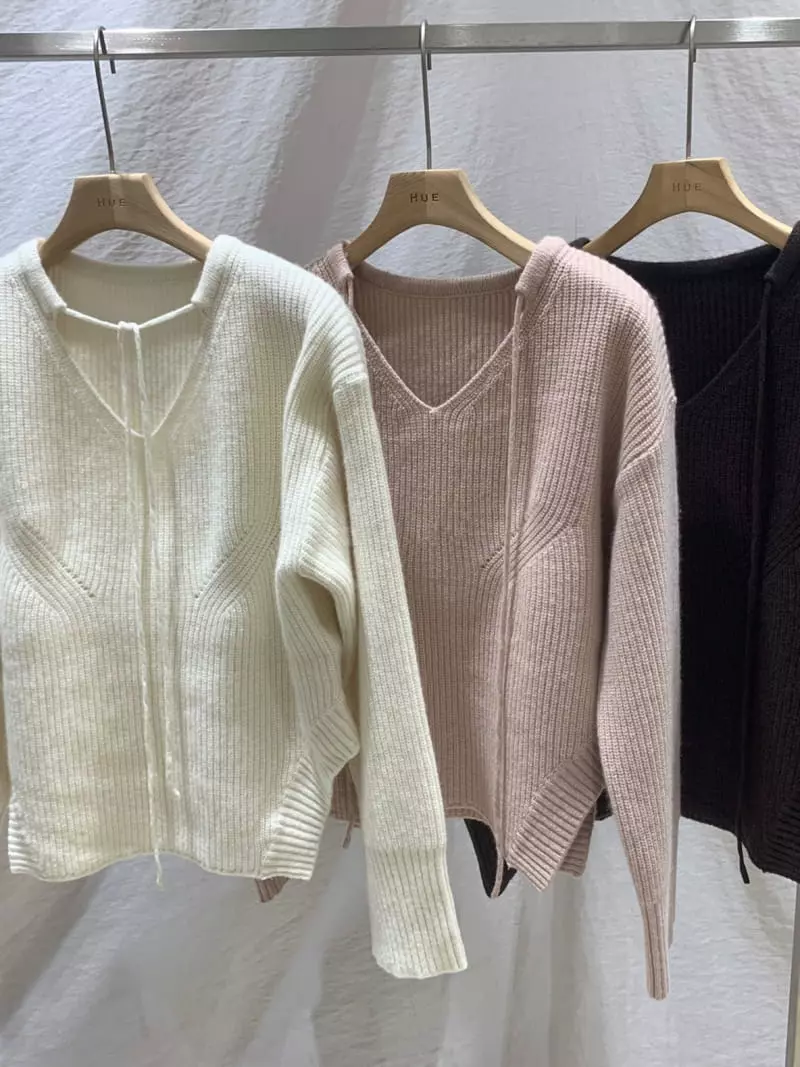 Hue - Korean Women Fashion - #vintagekidsstyle - Hazzi Vest Tee