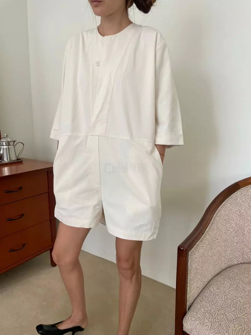 Hue - Korean Women Fashion - #womensfashion - Ann Jumpsuit - 2