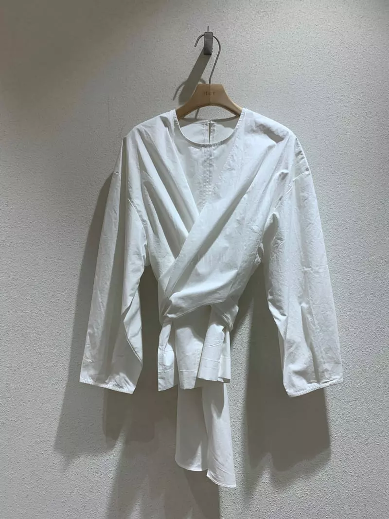 Hue - Korean Women Fashion - #womensfashion - Ribbon Blouse - 3