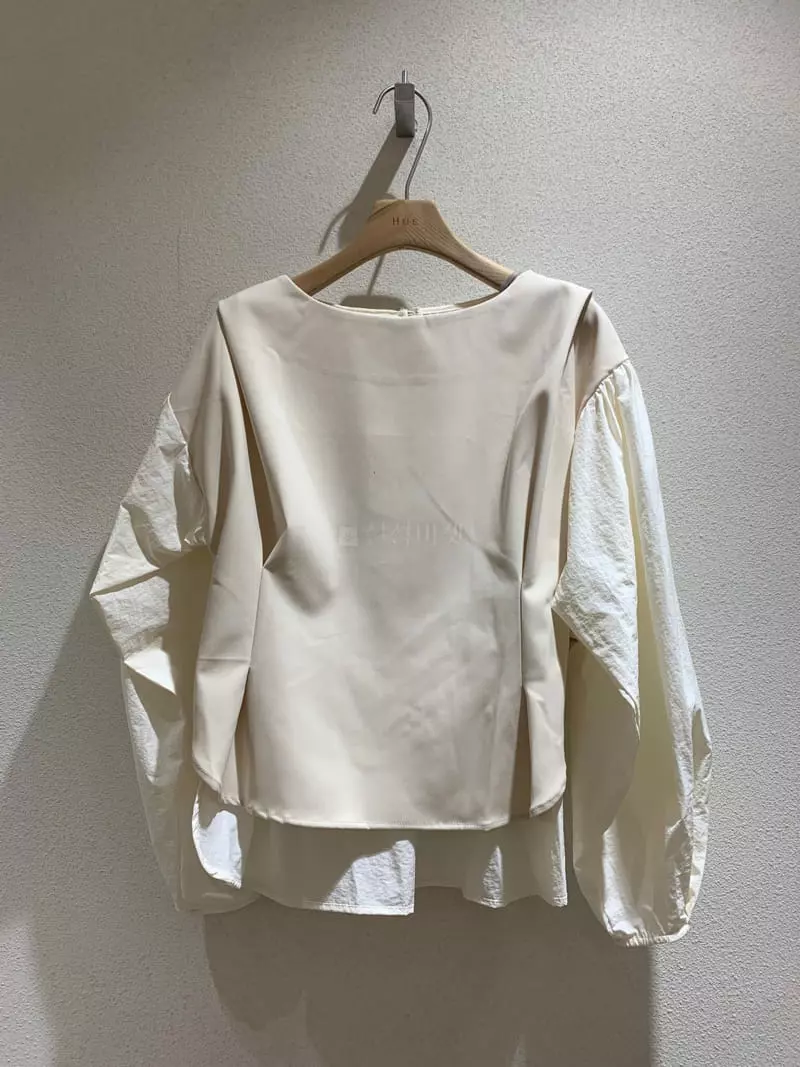 Hue - Korean Women Fashion - #womensfashion - Dear Blouse - 2