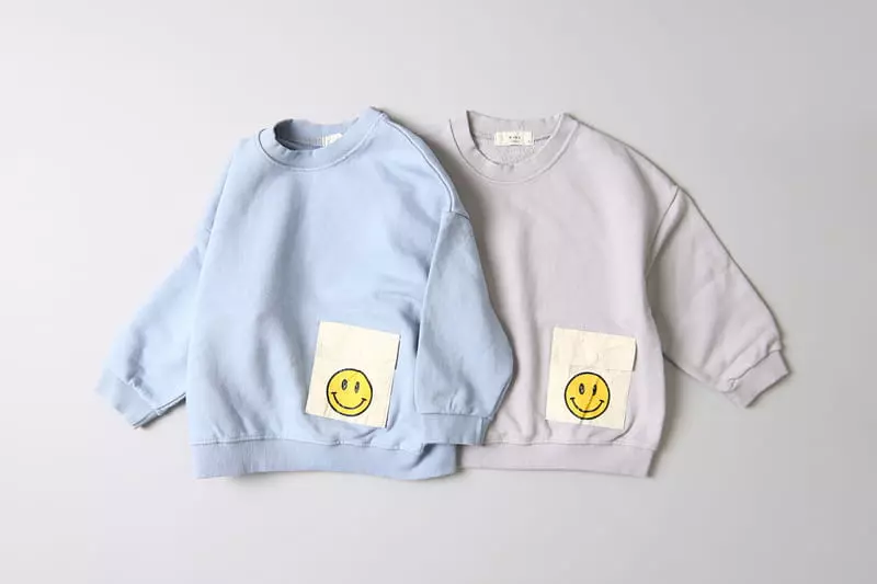 Hyvaa - Korean Children Fashion - #discoveringself - Pocket Smile Sweatshirt